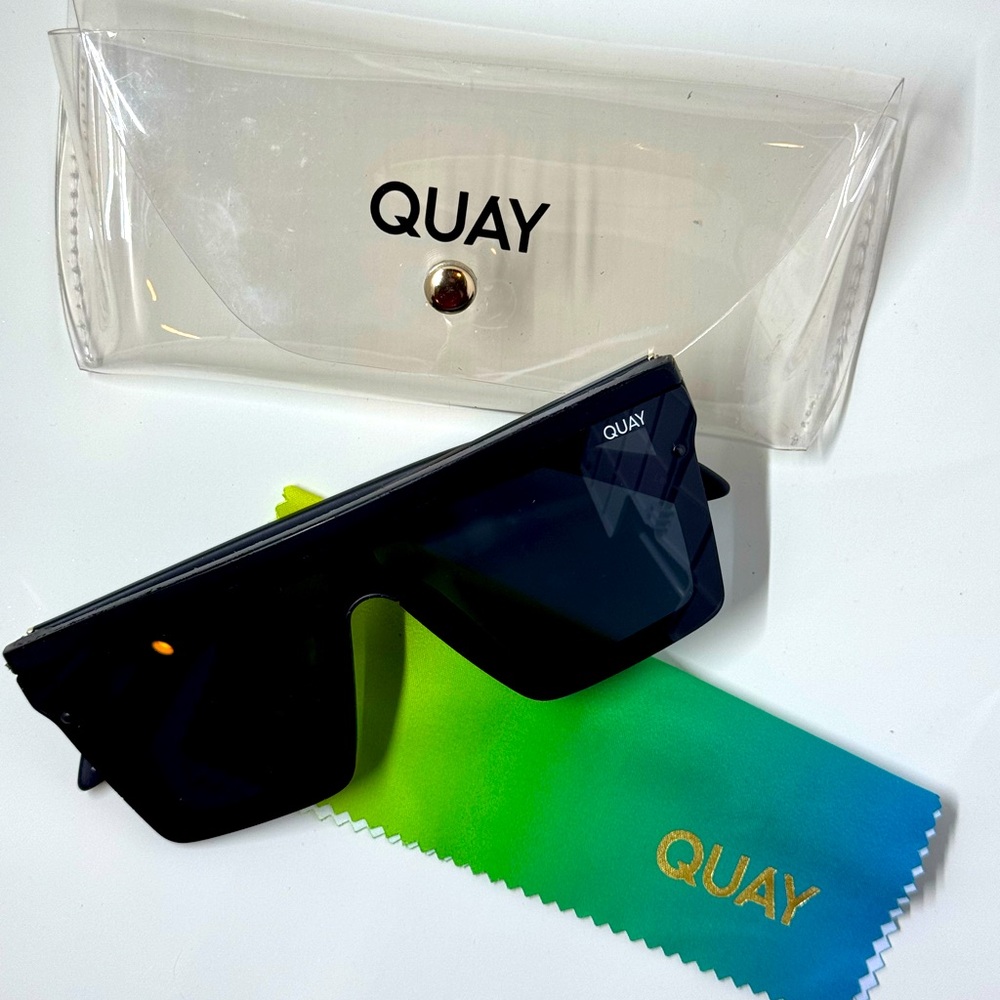 Quay Australia Sunglasses NIB